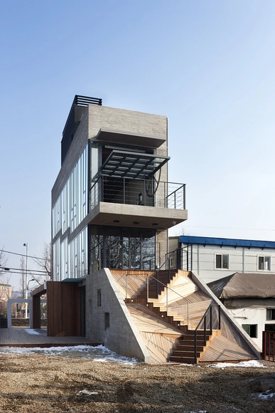 Sinjinmal Building / studio_GAON - Services , Facade, Stairs