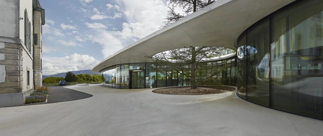 Humanitarium / group8 - Exhibition Center, Facade