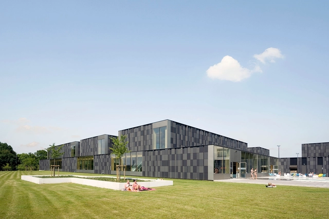Multifunctional swimming pool complex De Geusselt  / Slangen+Koenis Architects - Swimming Pool, Facade
