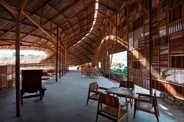 Cafetería Anillo Salvado / a21 studio - Café