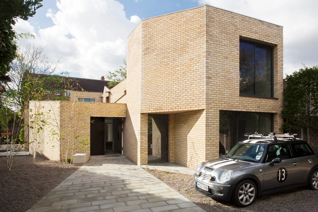 Luker House in Barnes / Jamie Fobert Architects - Houses, Facade