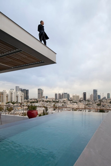 Aberto e Transparente para a Cidade / Pitsou Kedem Architects - Interiores De Apartamentos