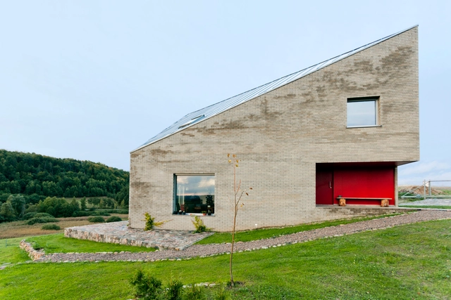 Casa 34.25°  / Bartek Arendt + Kasia Bedra - Casas