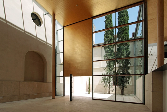 Remodelación Del Museo De Historia / Frade Arquitectos - Renovación