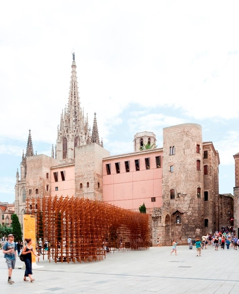 Barcelona Commemorates 300 Years of Catalan Spirit With 7 Public Installations - Featured Image