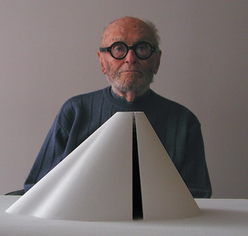 ¡Feliz Cumpleaños Philip Johnson!  - Imagen Principal