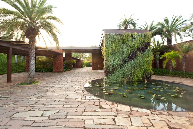 Casa Nova Lima / S+A Brazil - Casas