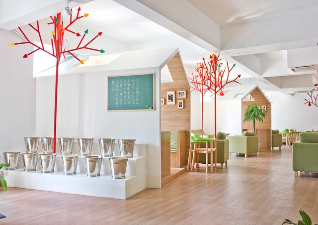 Kale Café / YAMO Design - Interior Design, Table, Lighting, Chair