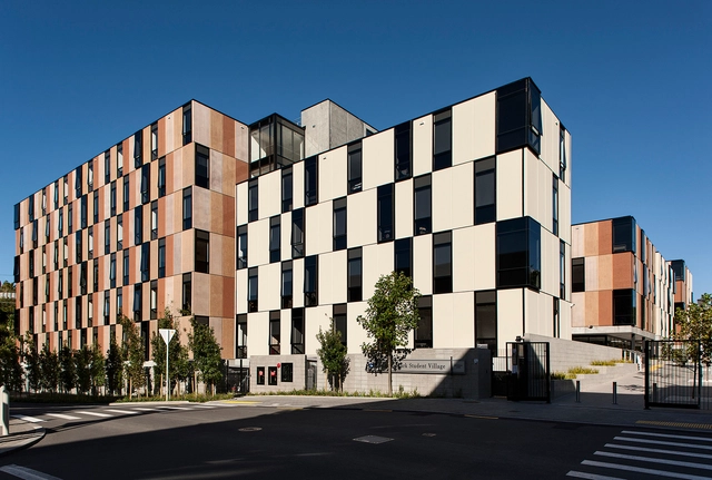 Carlaw Park Student Accommodation / Warren and Mahoney - Dorms