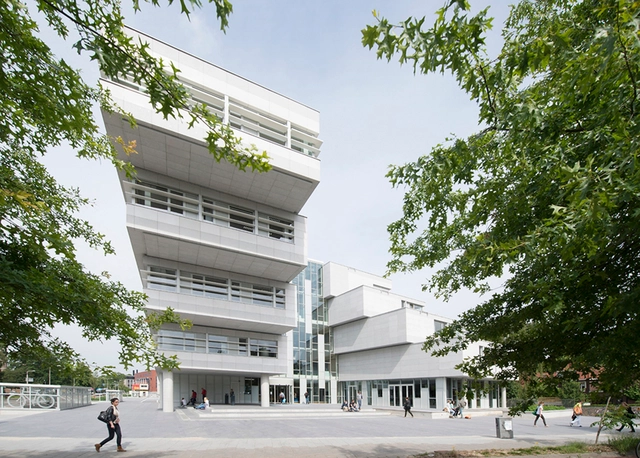 Facultad de Educación - Nijmegen / LIAGarchitects - Universidad
