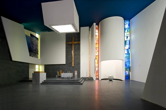 The Santi Cosma e Damiano Parochial Centre / SCAU - Chapel, Column, Facade, Arch