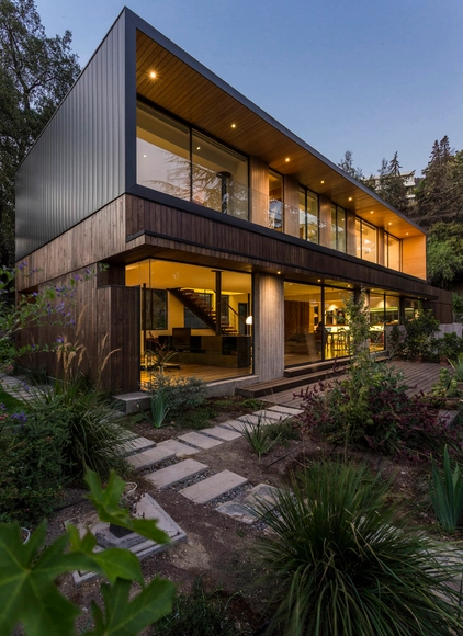 Casa Lo Curro / Nicolas Loi - Casas