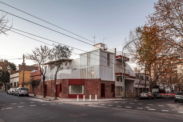 Atelier Vilela / Hitzig Militello Arquitectos - Renovación