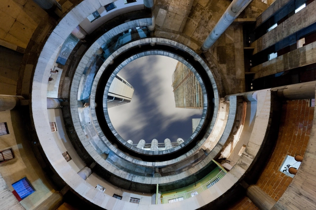 Urban Think Tank Responds to the Forced Eviction of Torre David Residents - Featured Image