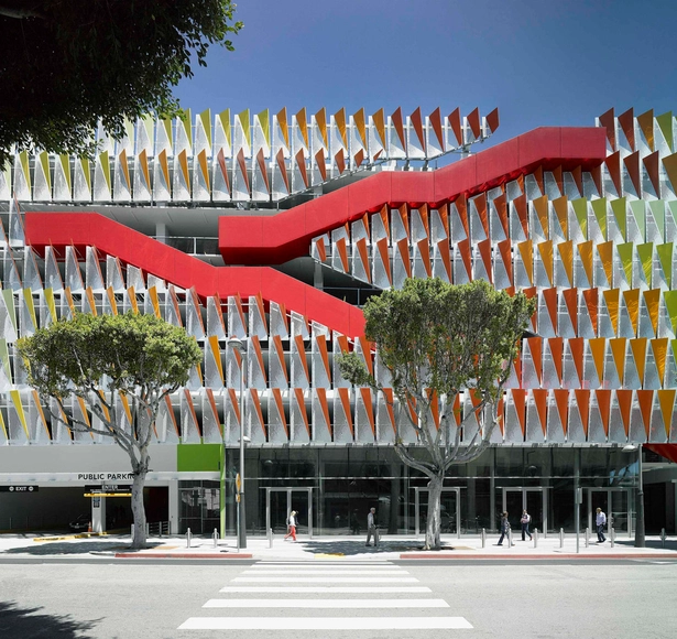 City of Santa Monica Parking Structure #6 / Behnisch Architekten + Studio Jantzen - Exterior Photography,           Parking, Facade