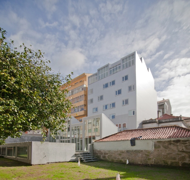 Senhora de Fátima / Pedro Mendes Arquitectos - Apartamentos