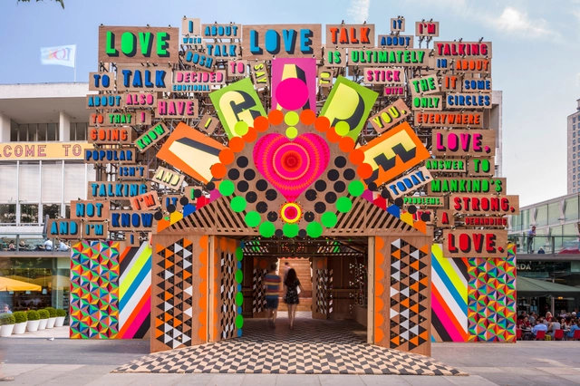 Templo de Ágape / Morag Myerscough + Luke Morgan - Instalações Temporárias
