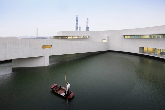 实联水上大楼 / Álvaro Siza + Carlos Castanheira - 办公建筑
