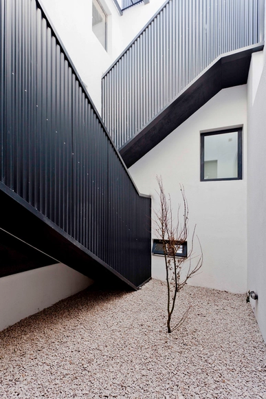 Dos Casas Conde  /  Hitzig Militello Arquitectos - Casas
