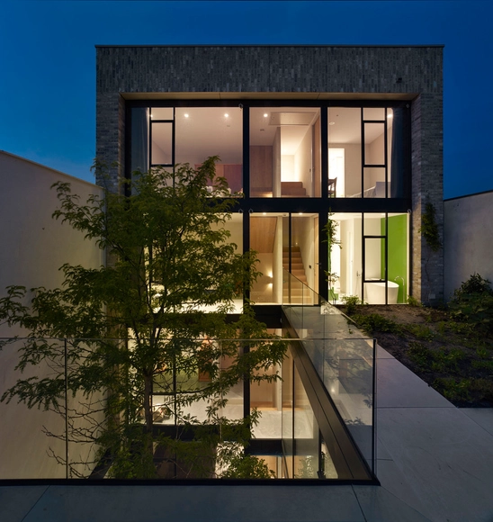 Casa Lote 75 / Office Winhov - Casas