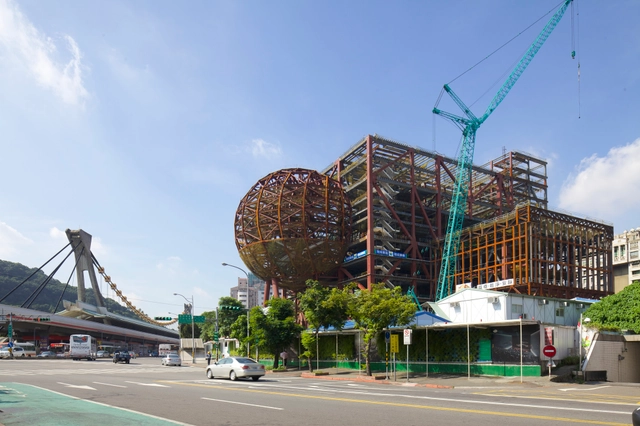 Construção do Taipei Performing Arts Center do OMA - Imagem de Destaque