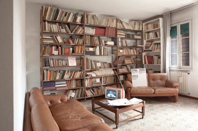 Video: House Housing - "An Untimely History of Architecture and Real Estate" - Featured Image