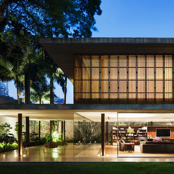 Casa Toblerone / studio mk27 - Casas