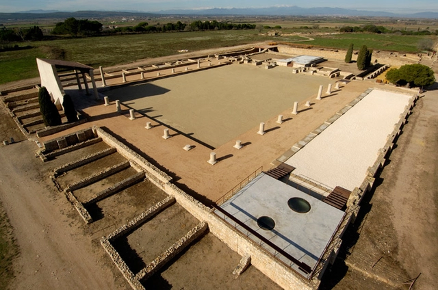 Paisagem e Arquitetura: Restauro do Fórum Romano de Empúries, por Lola Domènech - Arquitetura Paisagística