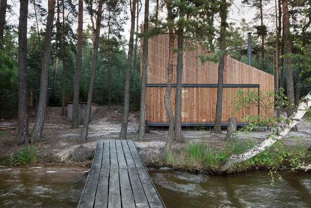 Cabaña del lago / FAM Architekti + Feilden+Mawson - Casas
