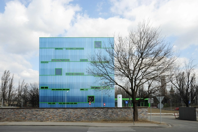 Incuboxx The Business Incubator / Andreescu & Gaivoronschi - Facade