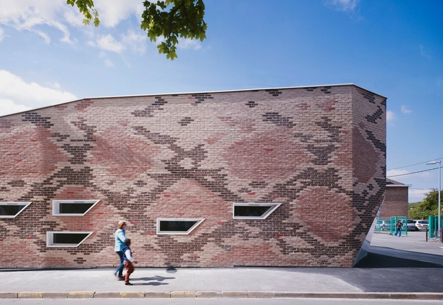 Boa Canteen / D’HOUNDT+BAJART Architects & Associates - Restaurant