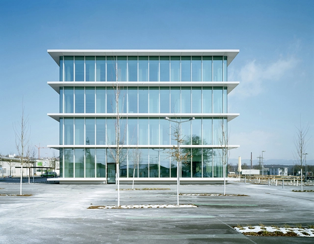 Oficinas Rheinfelden / Nissen & Wentzlaff Architekten - Edificio De Oficinas