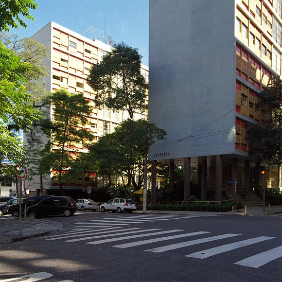Arquitetura brasileira e o espaço público - Imagem de Destaque