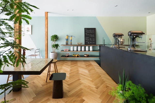 Snow Picnic  / Torafu - Store, Kitchen, Stairs, Handrail, Facade, Table, Countertop, Chair