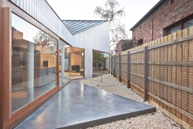 Casa Arco / Edwards Moore - Ampliación