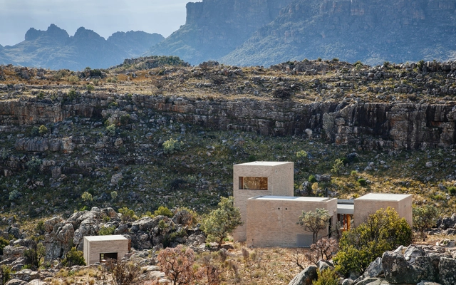 House in the Mountains  / Wolff Architects - Houses
