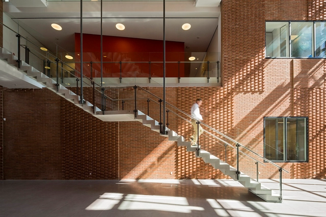 Instituto Danés de Investigación de Carne / C.F. Møller Architects - Renovación
