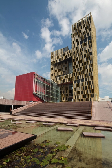 Centro Cívico Plaza de La Libertad / OPUS + Toroposada Arquitectos - Otros Edificios Gubernamentales, Fachada