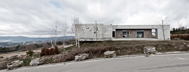 Casa NH / Marc Rifà-Rovira - Casas, Fachada