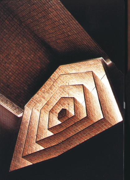 Archivo: La Luz en la Arquitectura Religiosa / Parte 2 - Imagen Principal