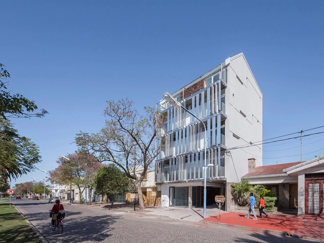 Edificio BL783 / Claudio Walter Arquitectos Asociados - Apartamentos, Fachada