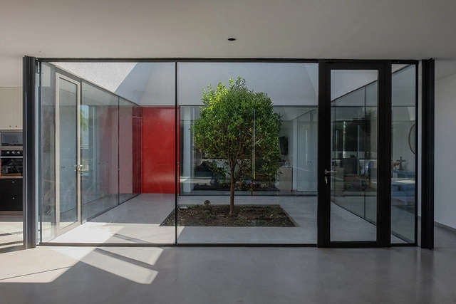 Casa en Chicureo / Cristián Izquierdo Lehmann - Casas, Puerta, Fachada