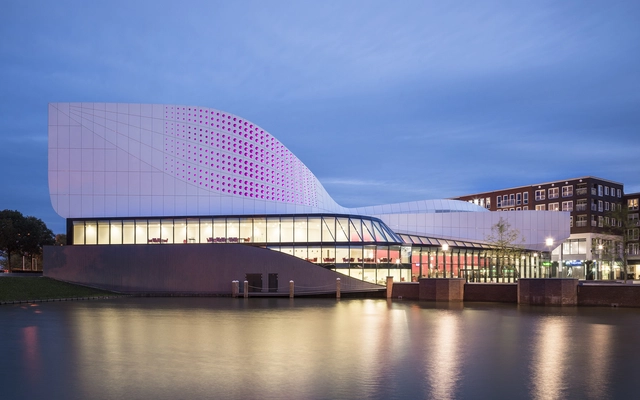 Teatro de Stoep  / UNStudio - Teatro