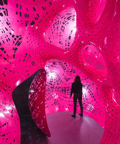 Arte y Arquitectura: experimento de sonido vibrante que transforma la arquitectura - Instalaciones Temporales