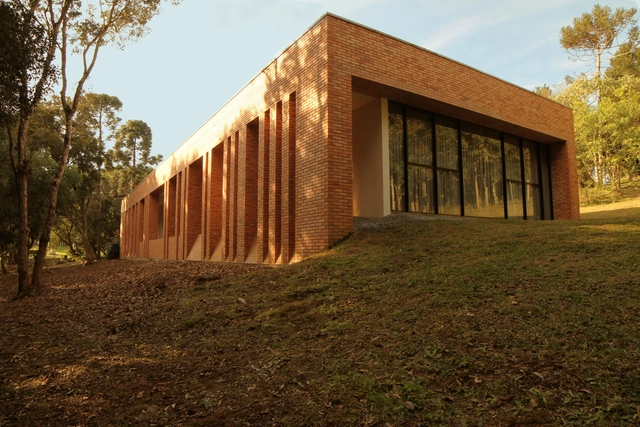 Casa Michelle / Yuri Vasconcelos Arquitetura - Casas