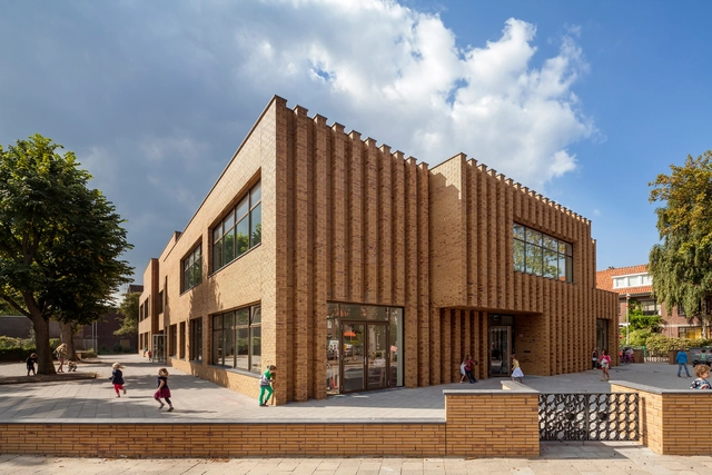Escuela Montessori Waalsdorp  / De Zwarte Hond - Escuelas