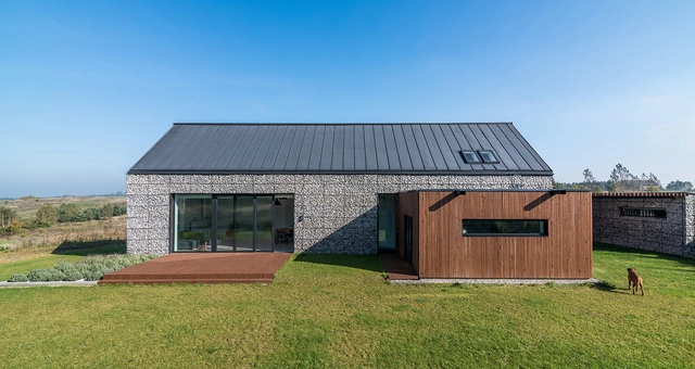 House in the Landscape / Kropka Studio - Houses, Facade, Door