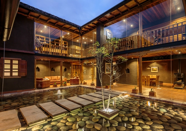 Casa de la Loma / Iván Quizhpe Arquitectos - Casas