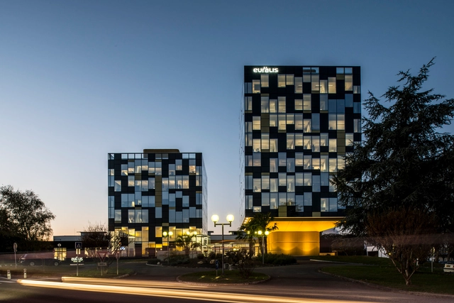 Sede principal EURALIS / LCR Architectes - Renovación