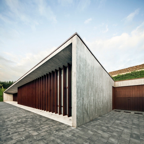 Archivo: Arquitectura para la Muerte - Imagen Principal